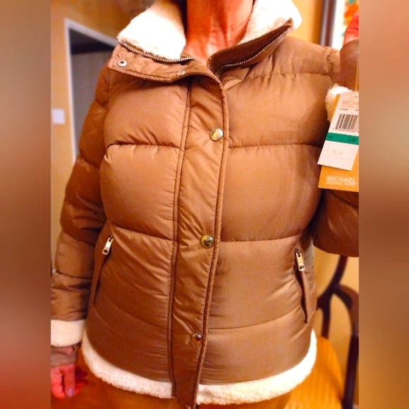 Michael Kors Fur Winter Coat Size LG - Picture 3 of 3